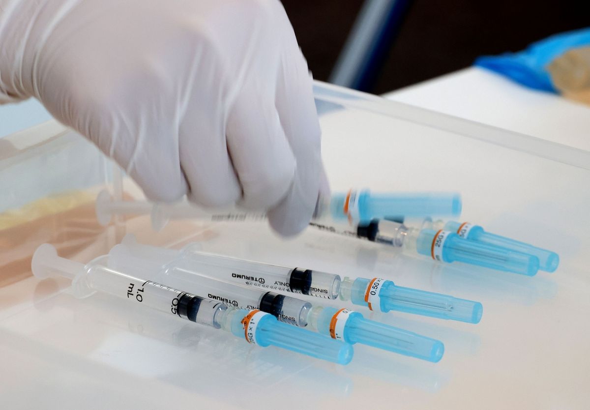 Nejnovější data: Po druhé dávce vakcíny se v Česku nenakazil téměř nikdo
